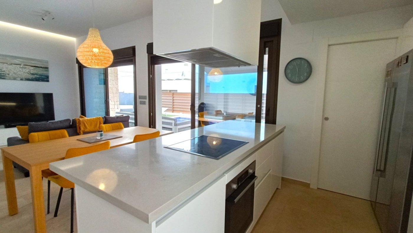 Villa en Venta en Orihuela