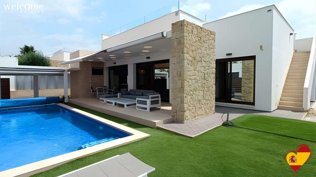 Villa en Venta en Orihuela