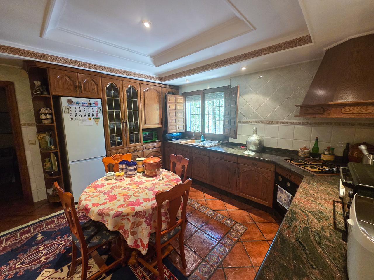 Villa for Sale in Elche