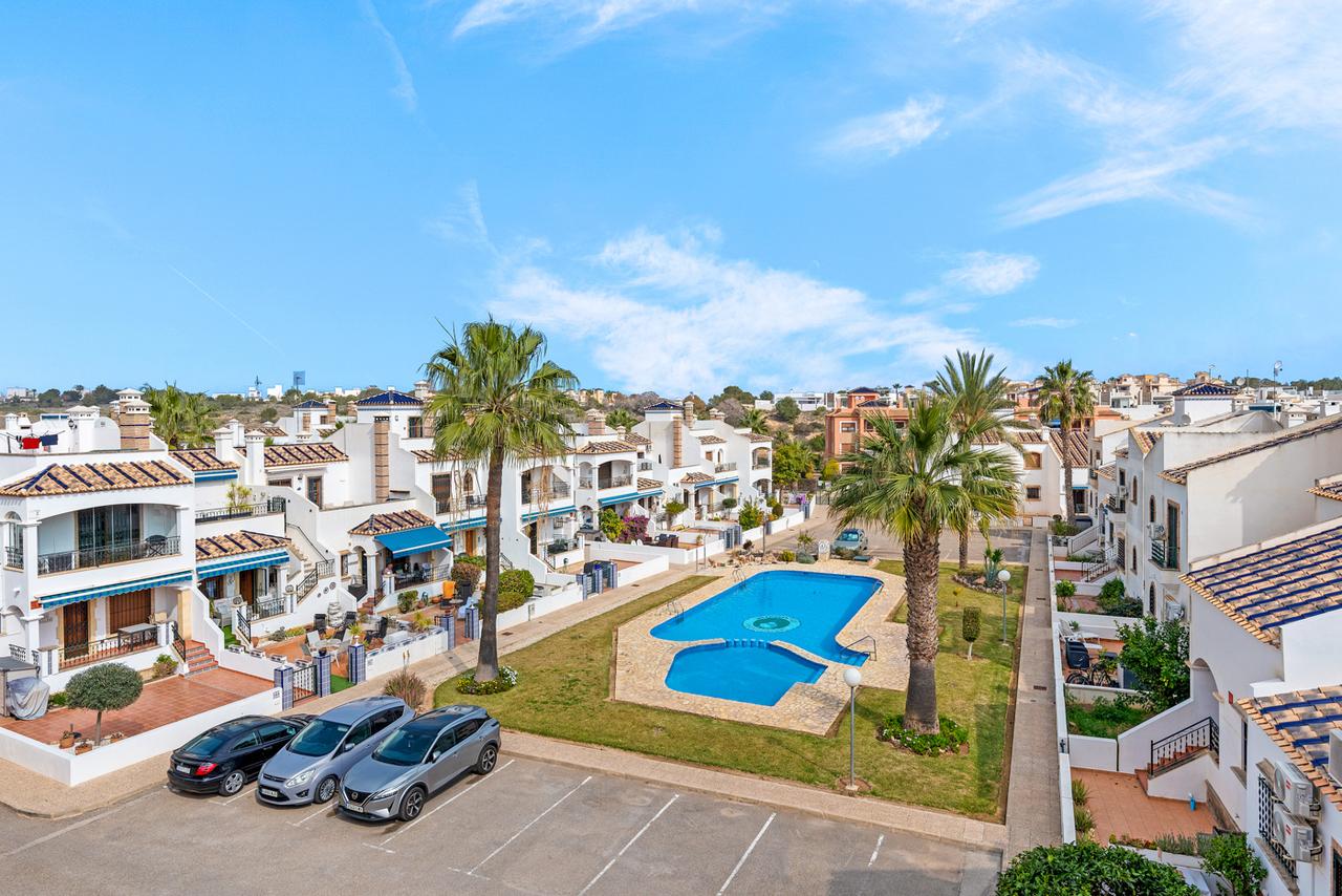 Penthouse for Sale in Orihuela