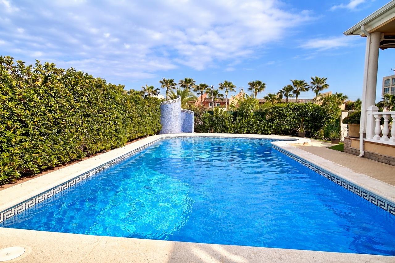 Villa en Venta en Torrevieja