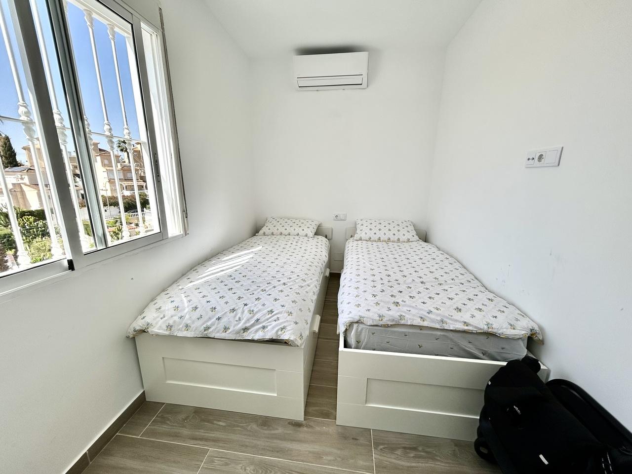 Villa en Venta en Orihuela
