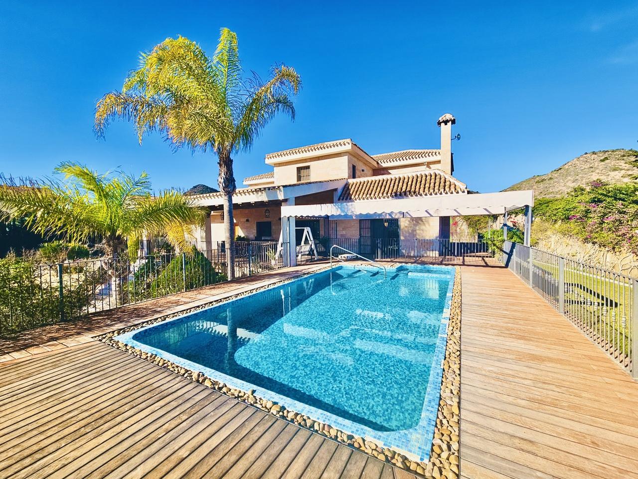 Villa for Sale in Cartagena