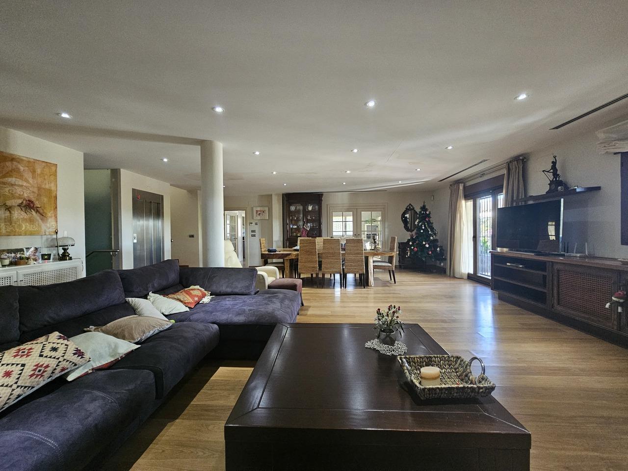 Villa for Sale in Cartagena