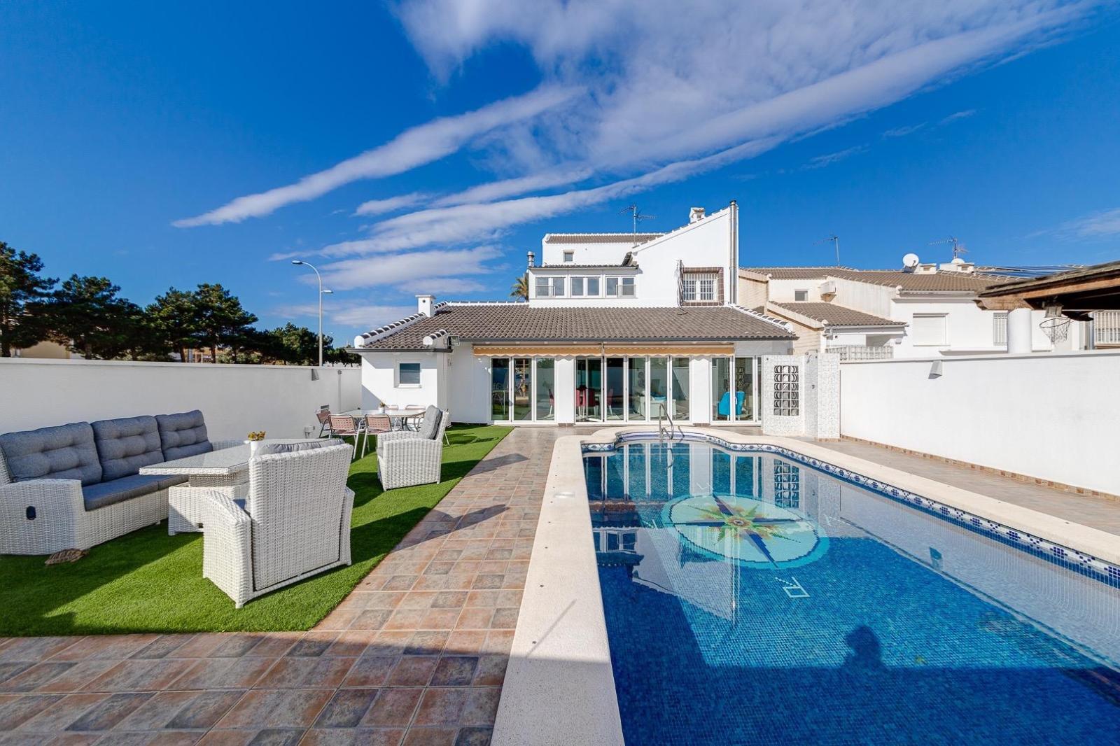 Villa for Sale in San Javier