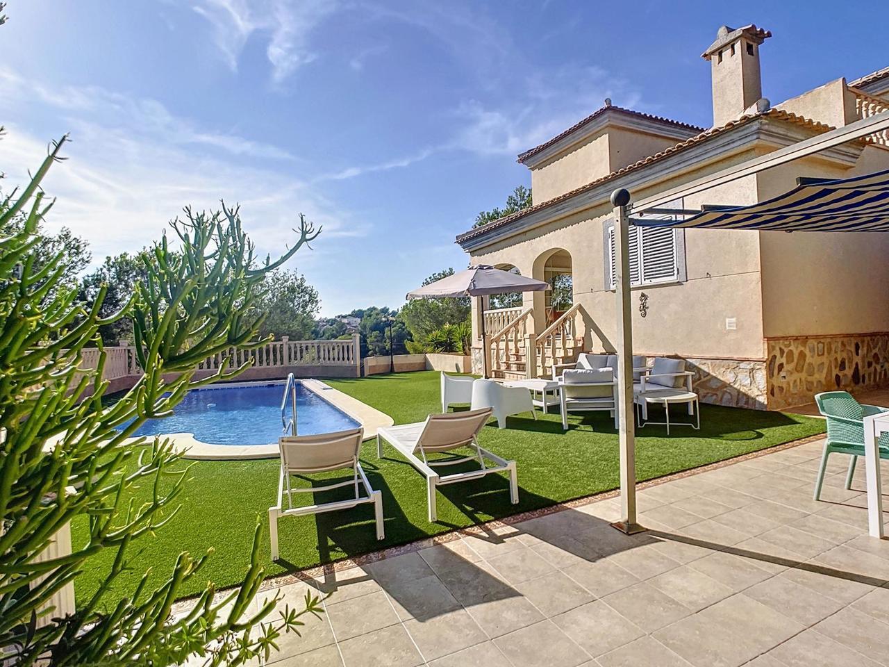 Villa en Venta en Pilar de la Horadada