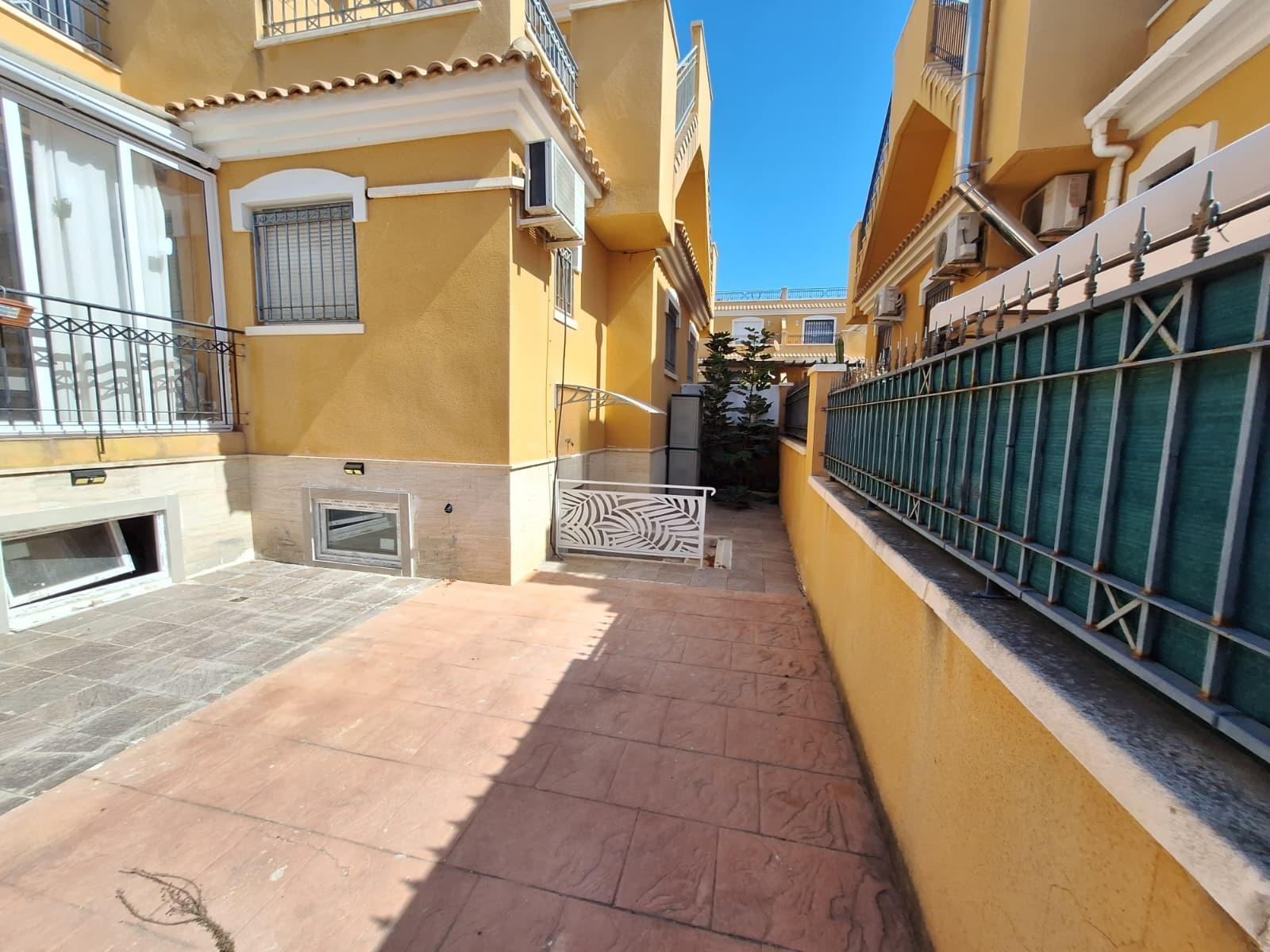 Duplex for Sale in Torrevieja