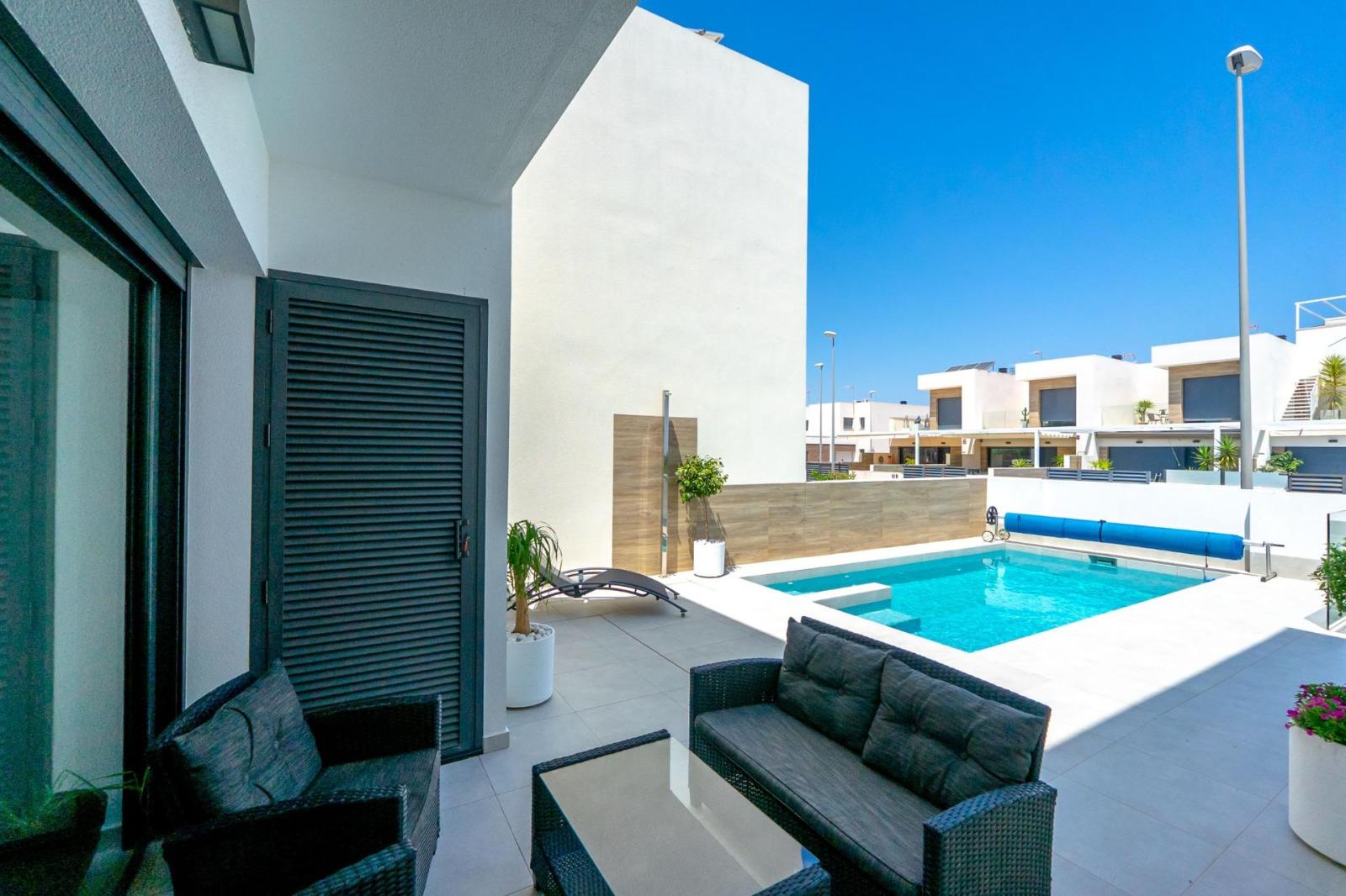 Villa en Venta en Rojales