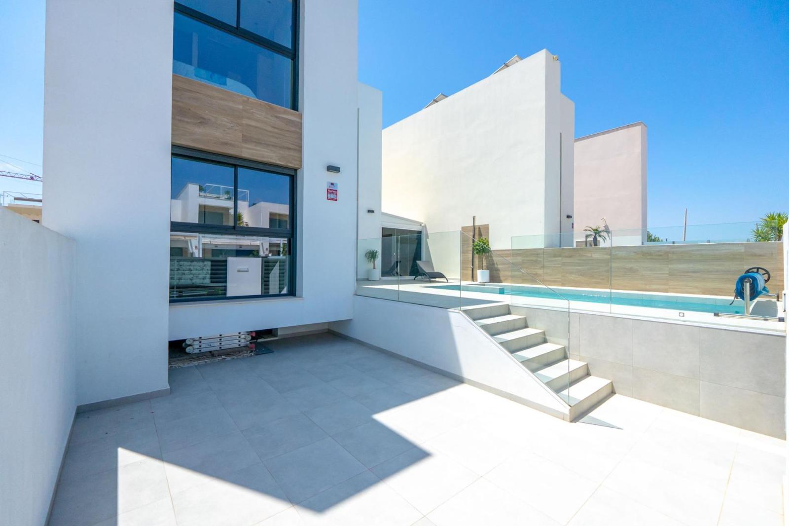 Villa en Venta en Rojales