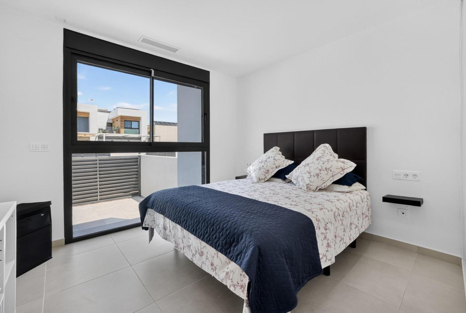 Villa en Venta en Rojales