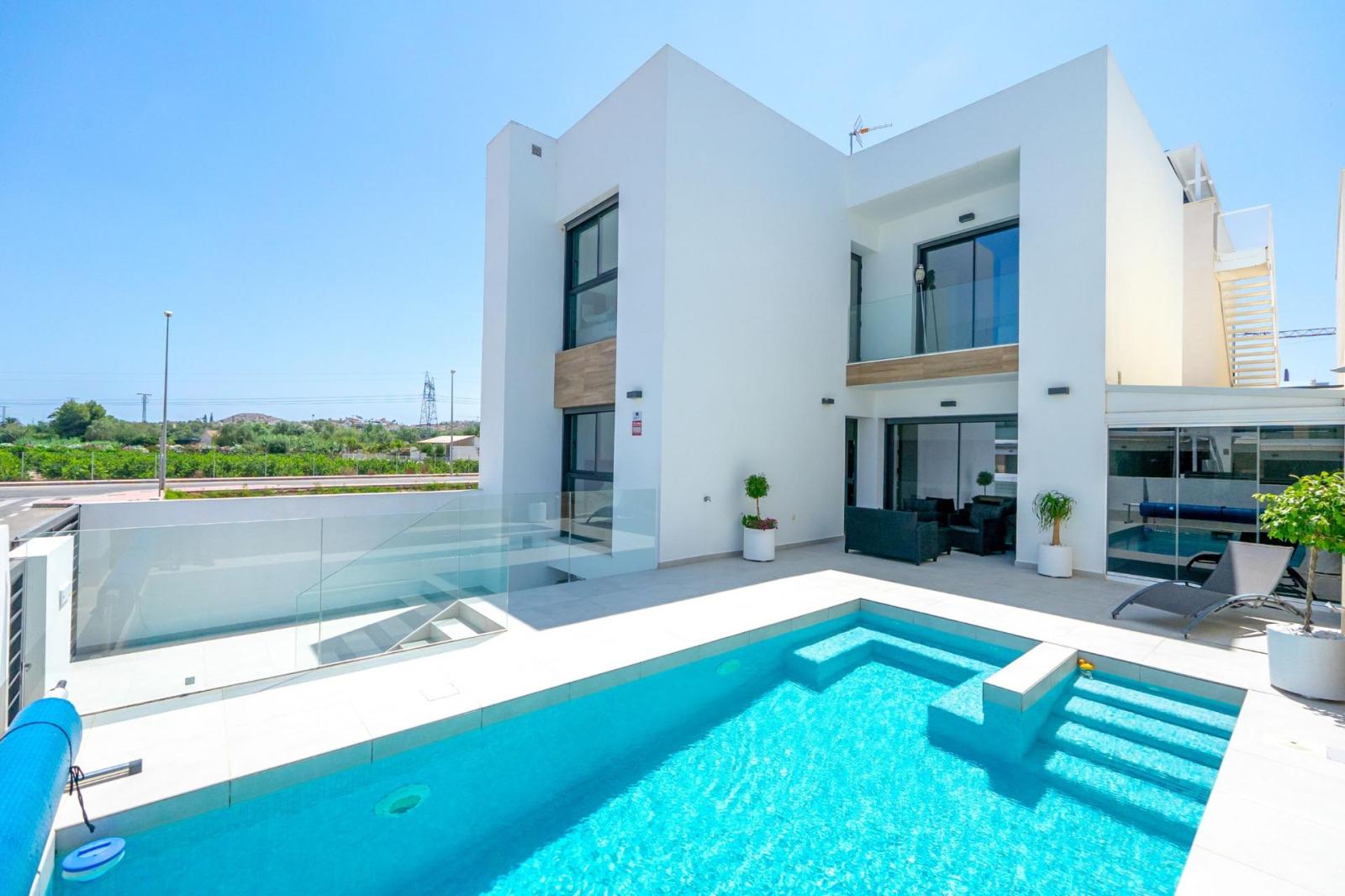 Villa en Venta en Rojales