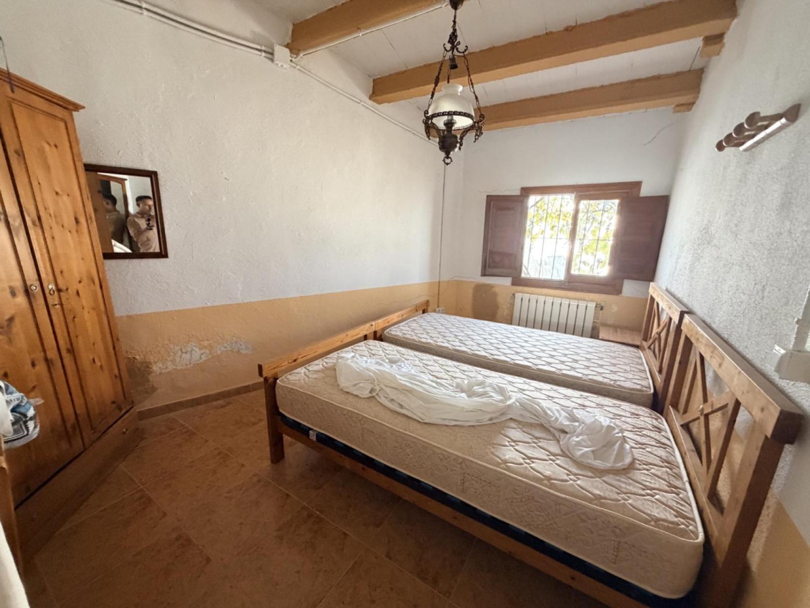 Building for Sale in Orihuela