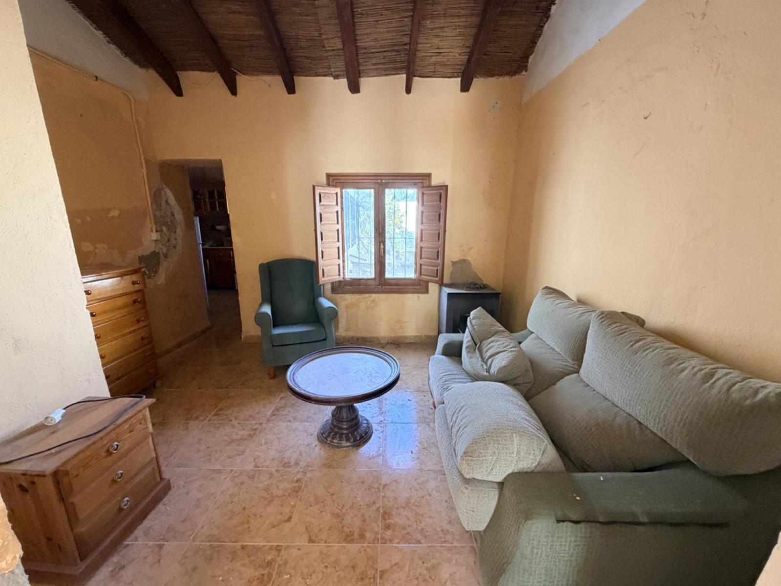 Building for Sale in Orihuela