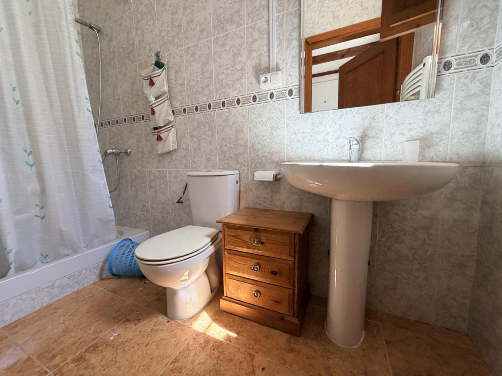 Building for Sale in Orihuela