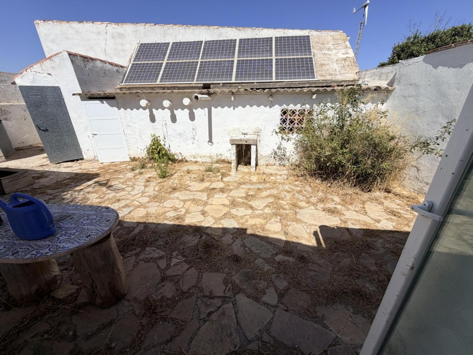 Building for Sale in Orihuela