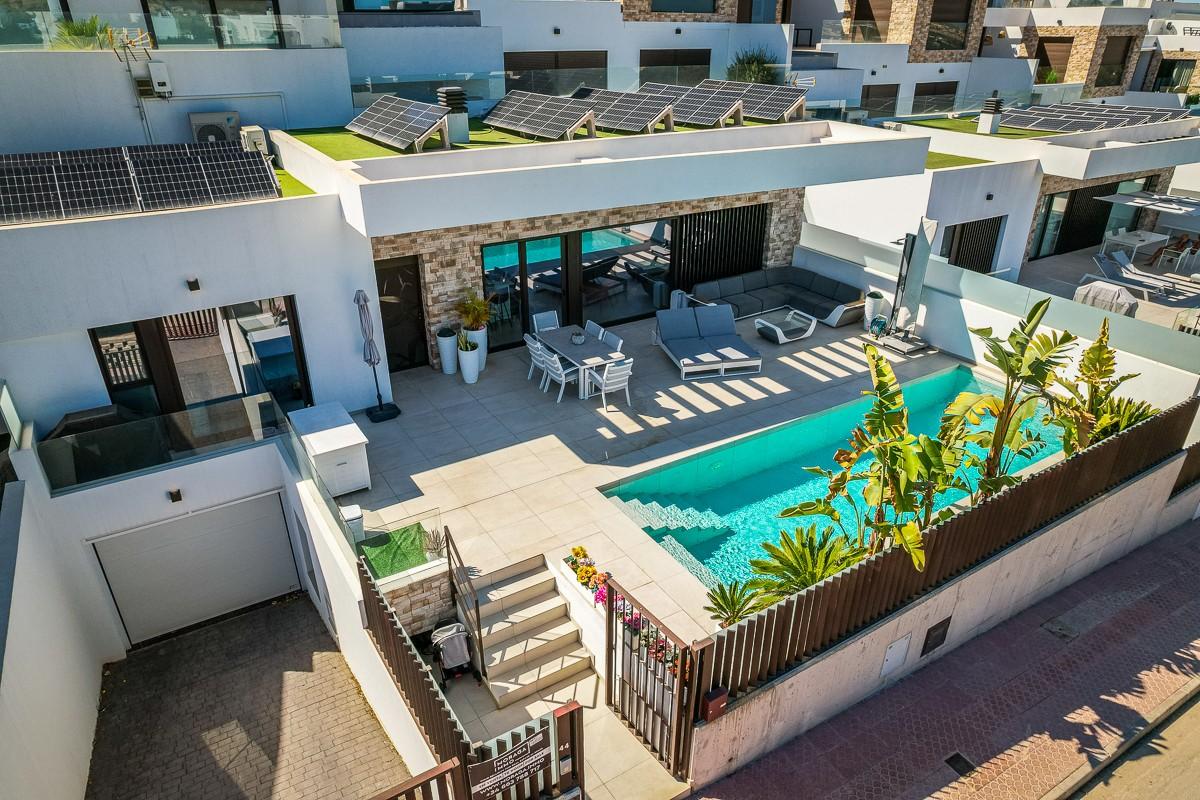 Villa en Venta en Rojales