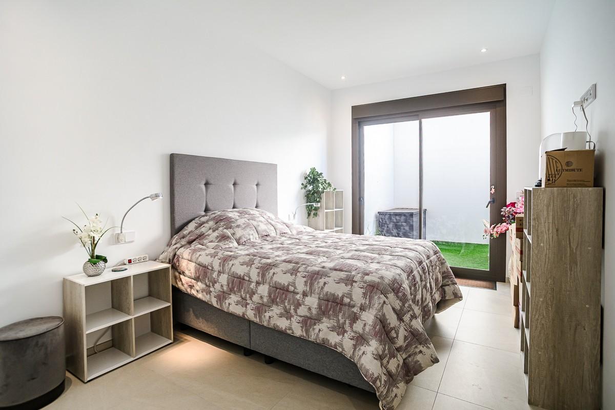 Villa en Venta en Rojales