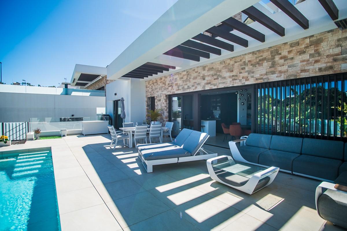 Villa en Venta en Rojales
