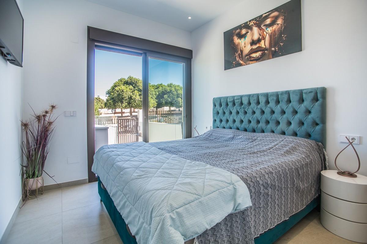 Villa en Venta en Rojales