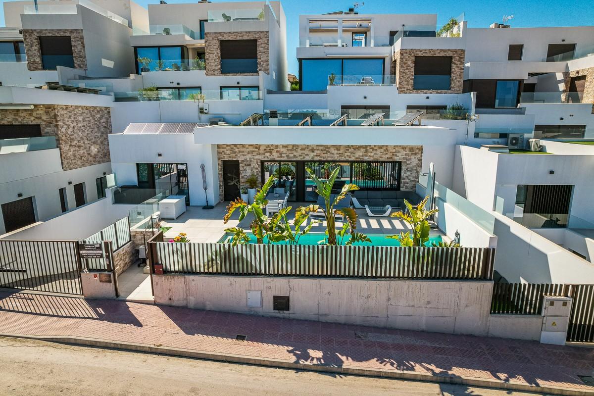 Villa en Venta en Rojales