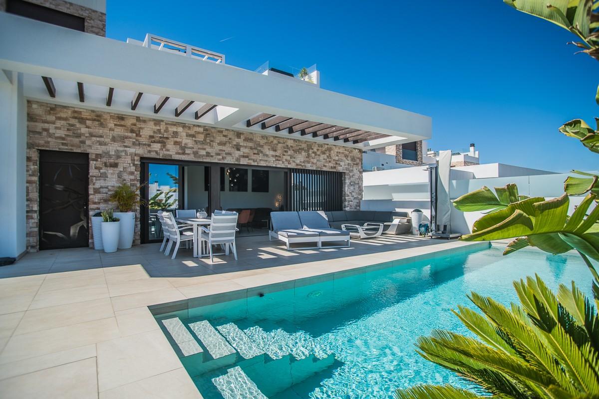 Villa en Venta en Rojales