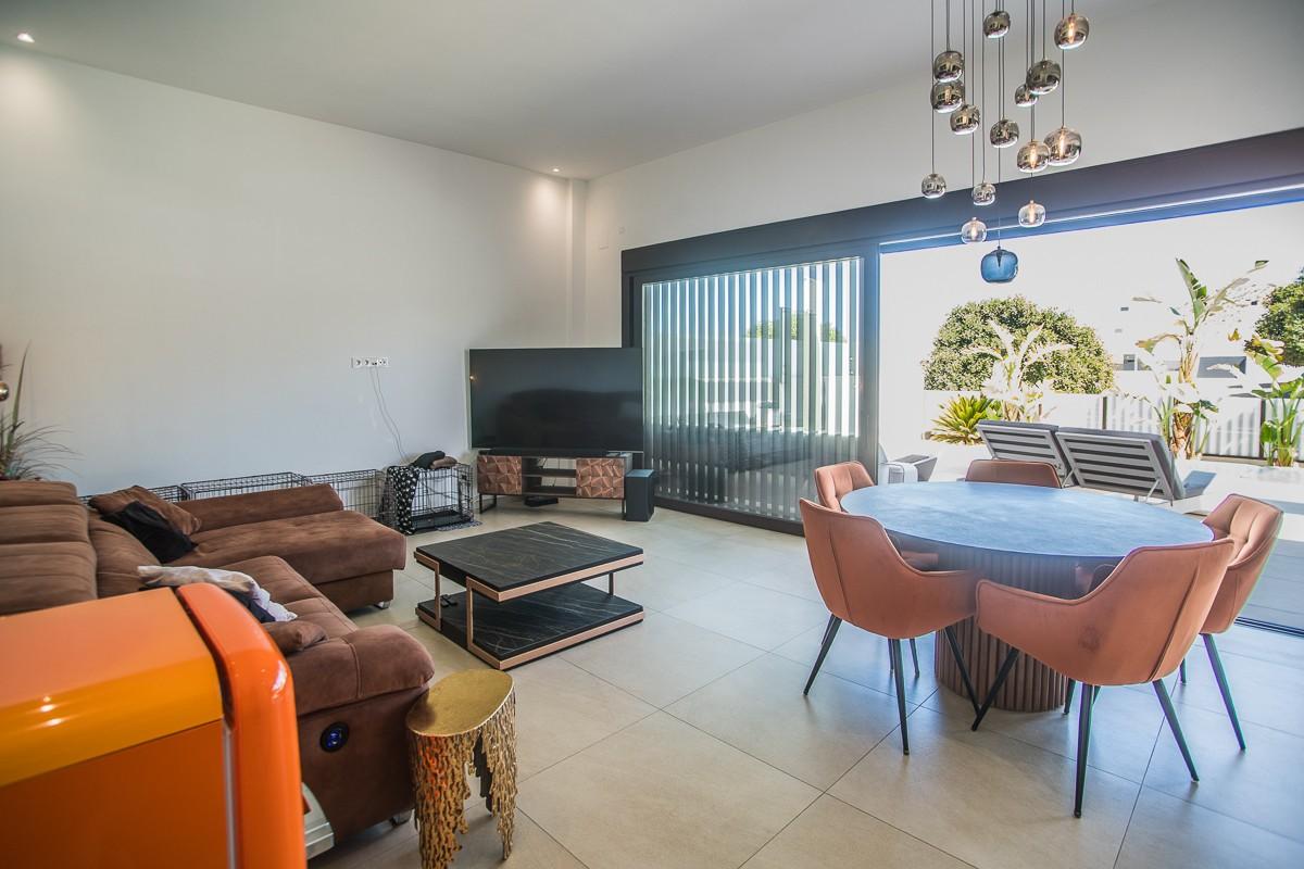 Villa en Venta en Rojales