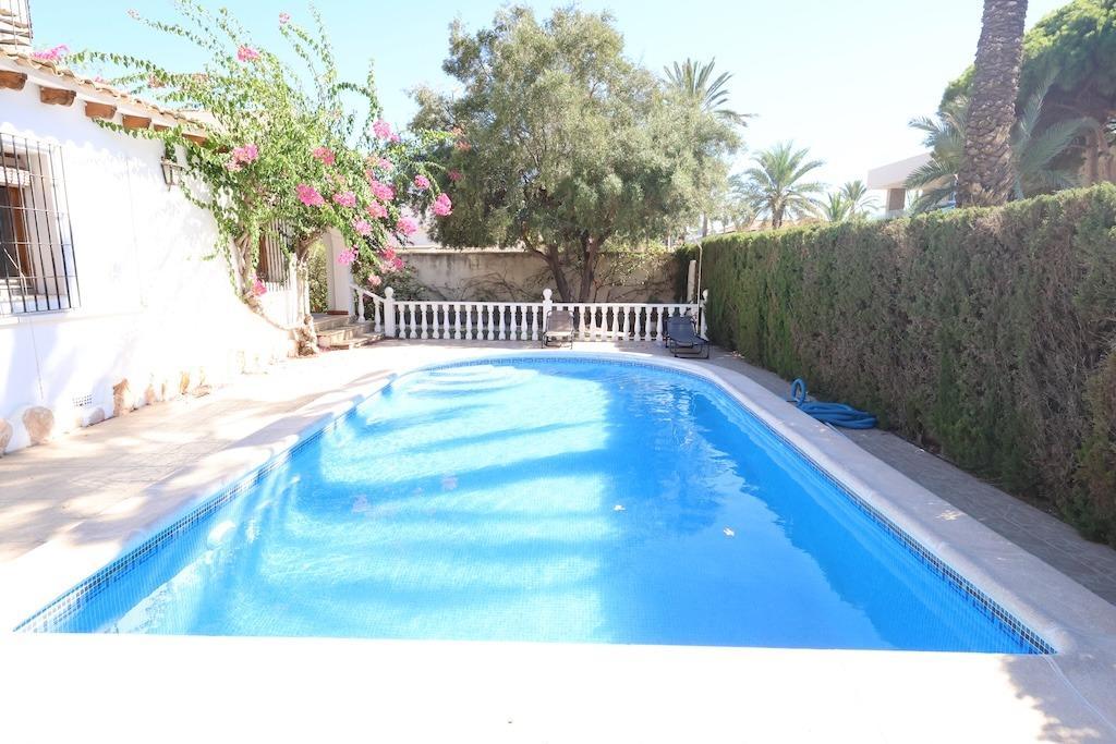 Villa en Venta en Orihuela