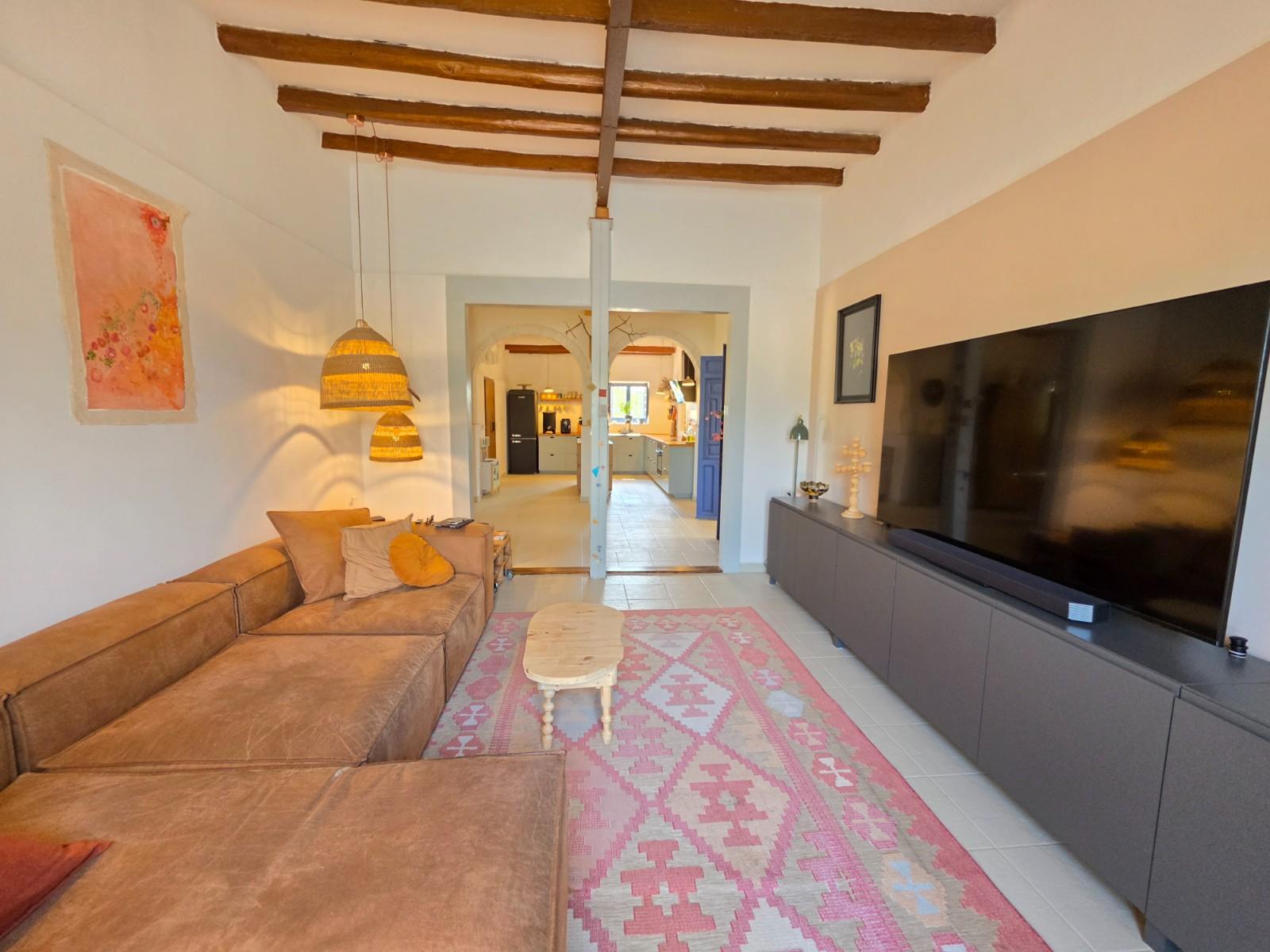 Building for Sale in Elche