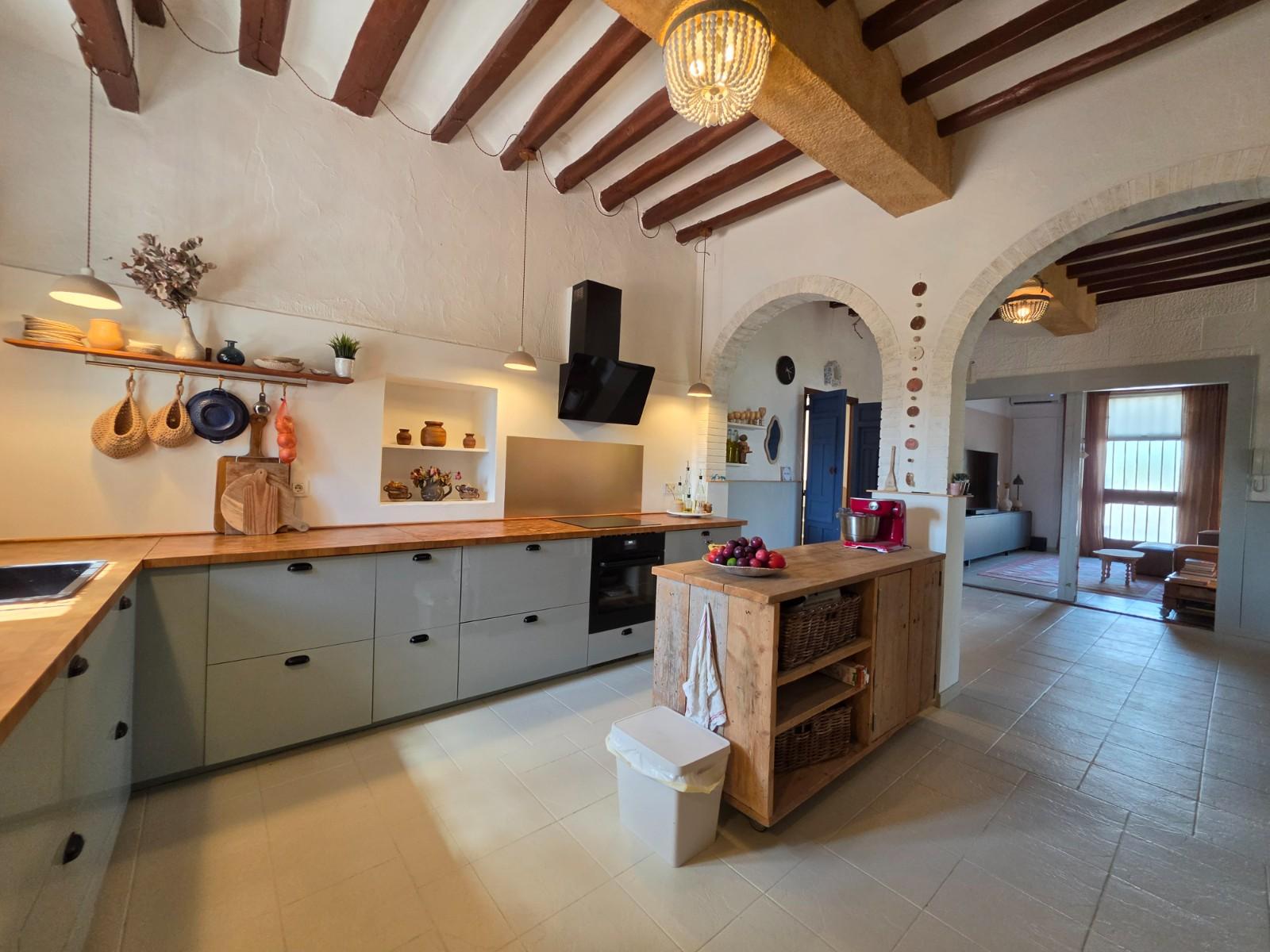 Building for Sale in Elche