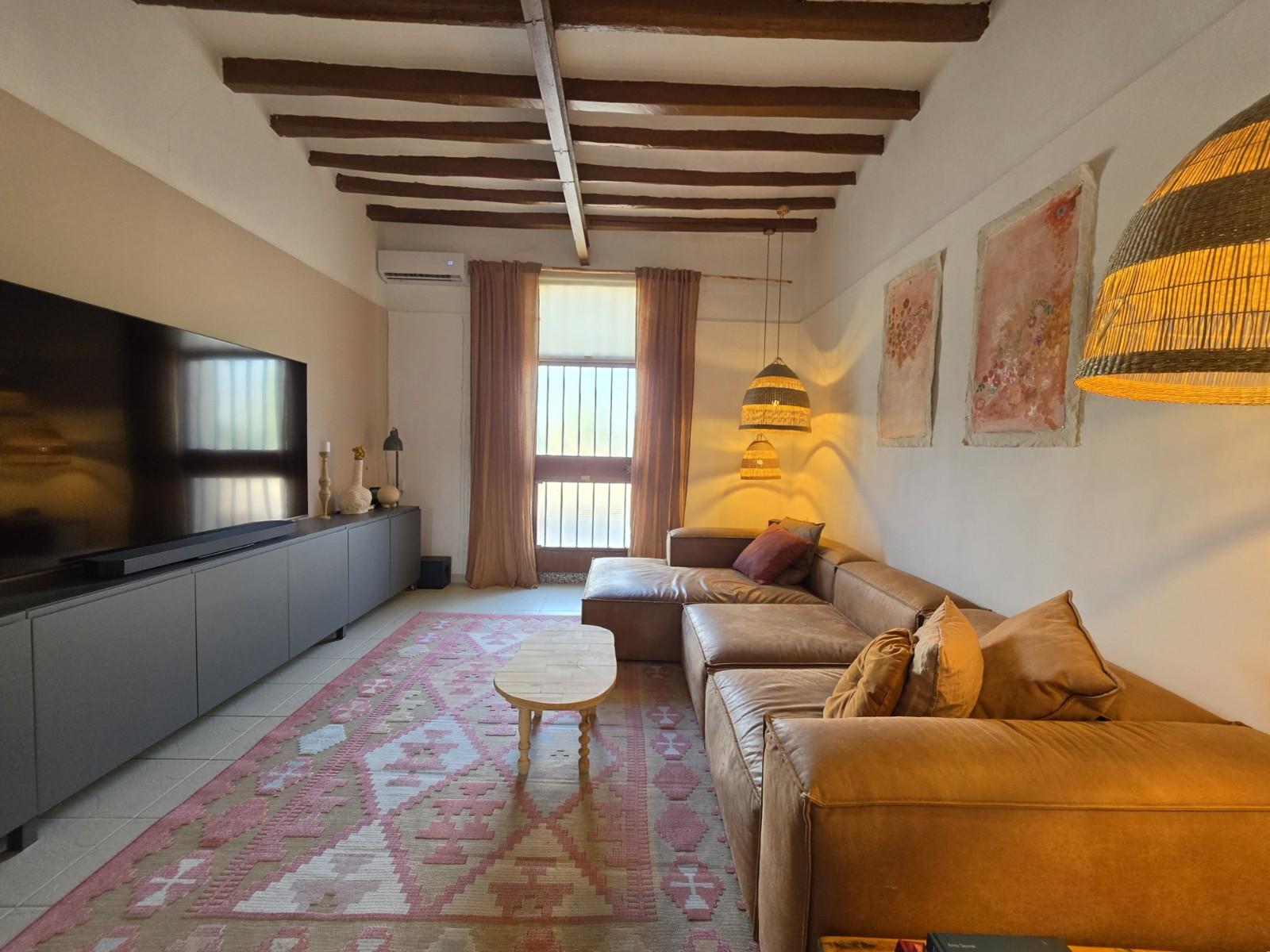 Building for Sale in Elche