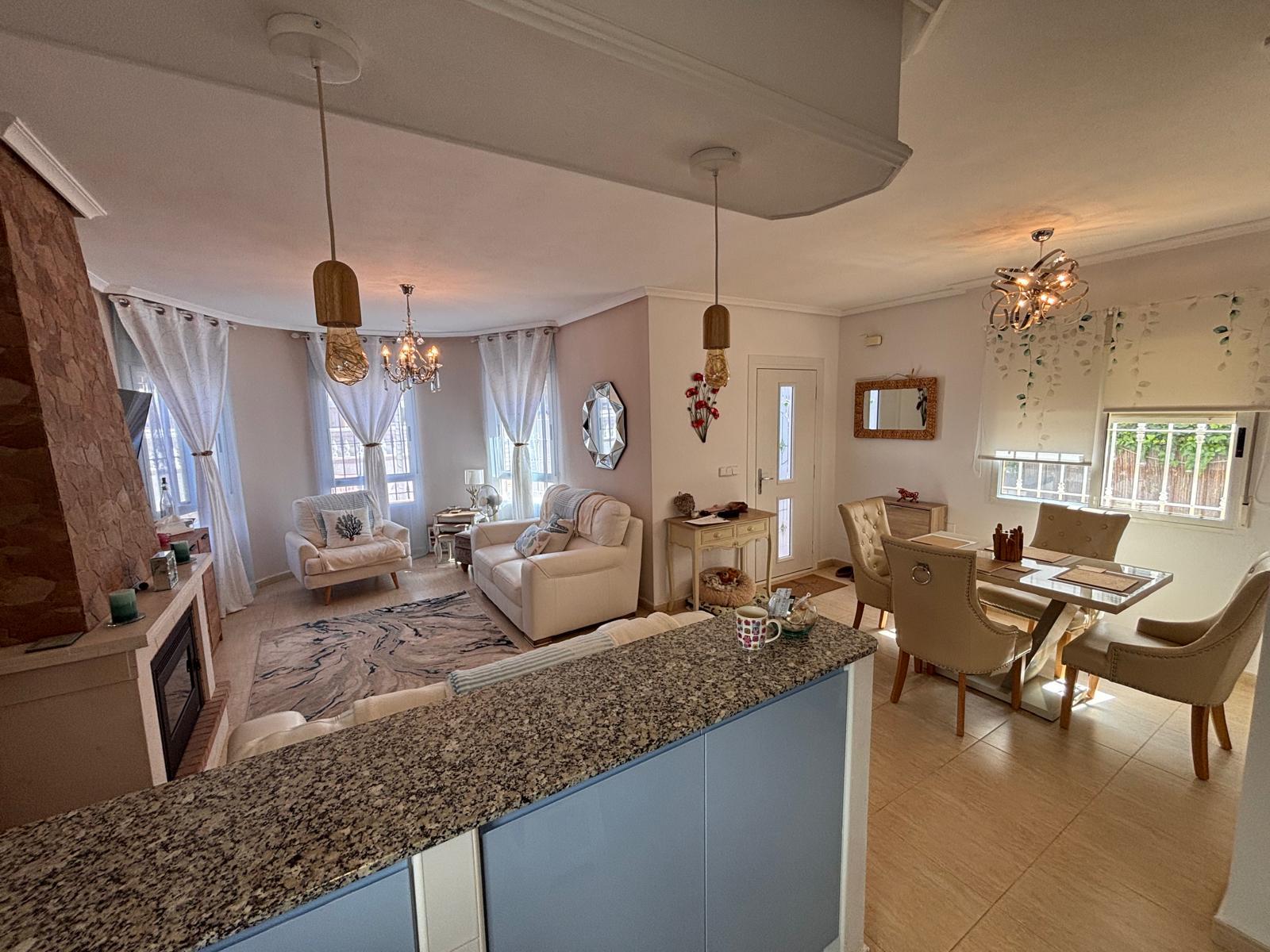 Villa en Venta en Guardamar del Segura