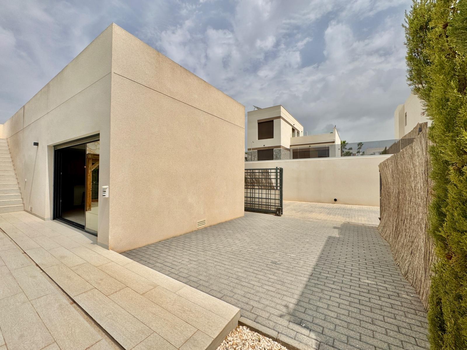 Villa en Venta en Alicante