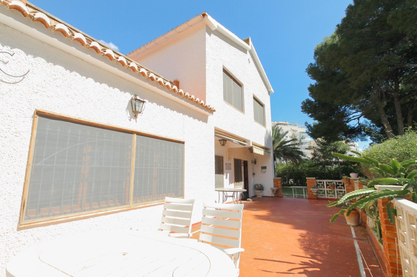 Villa en Venta en El Campello