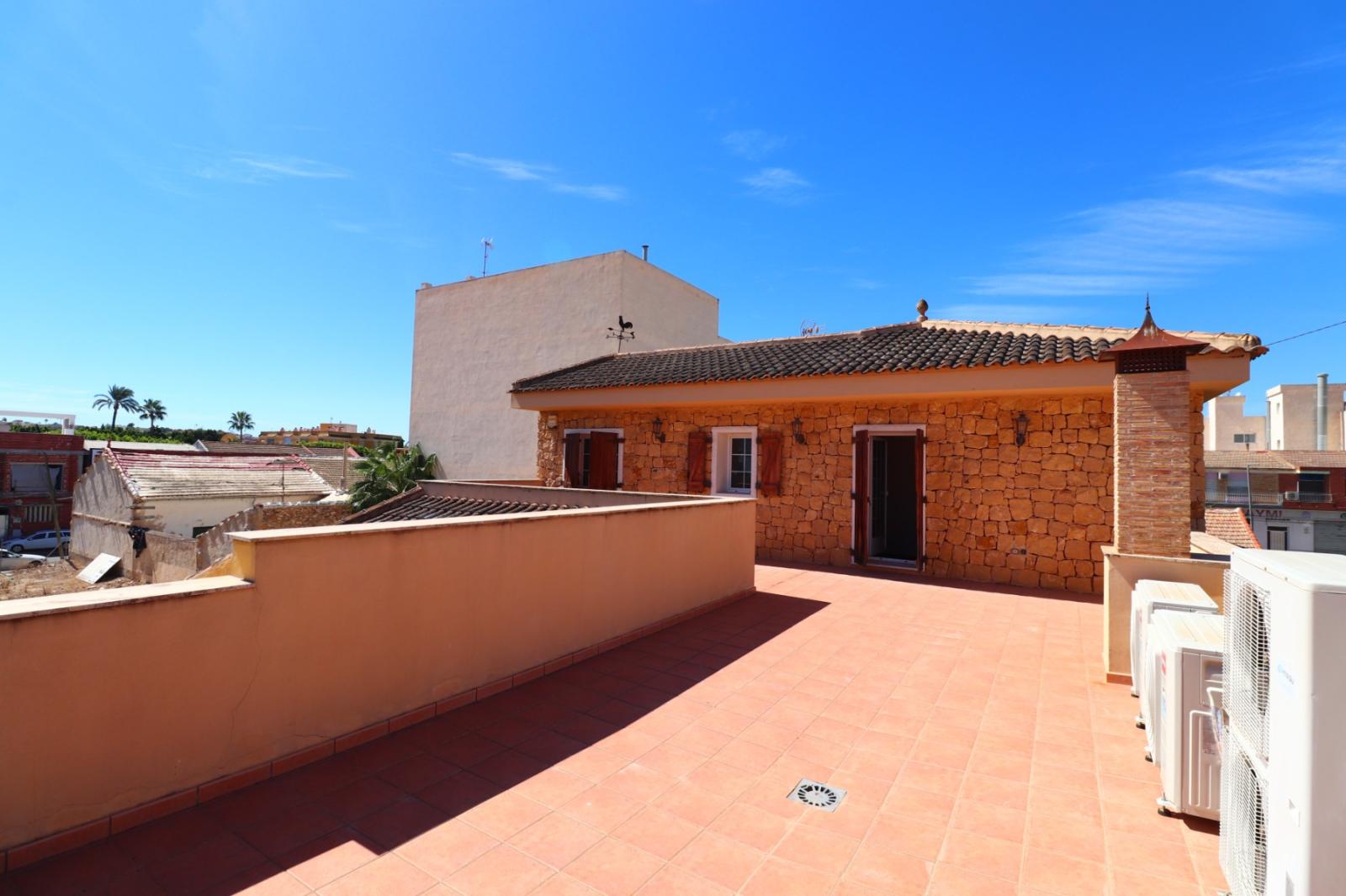 Villa en Venta en Rojales