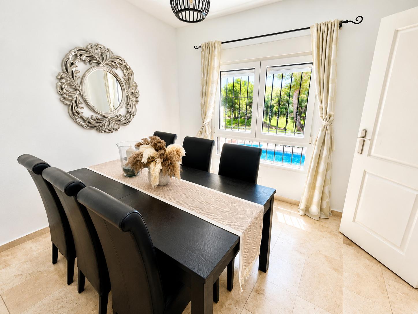 Villa en Venta en Orihuela