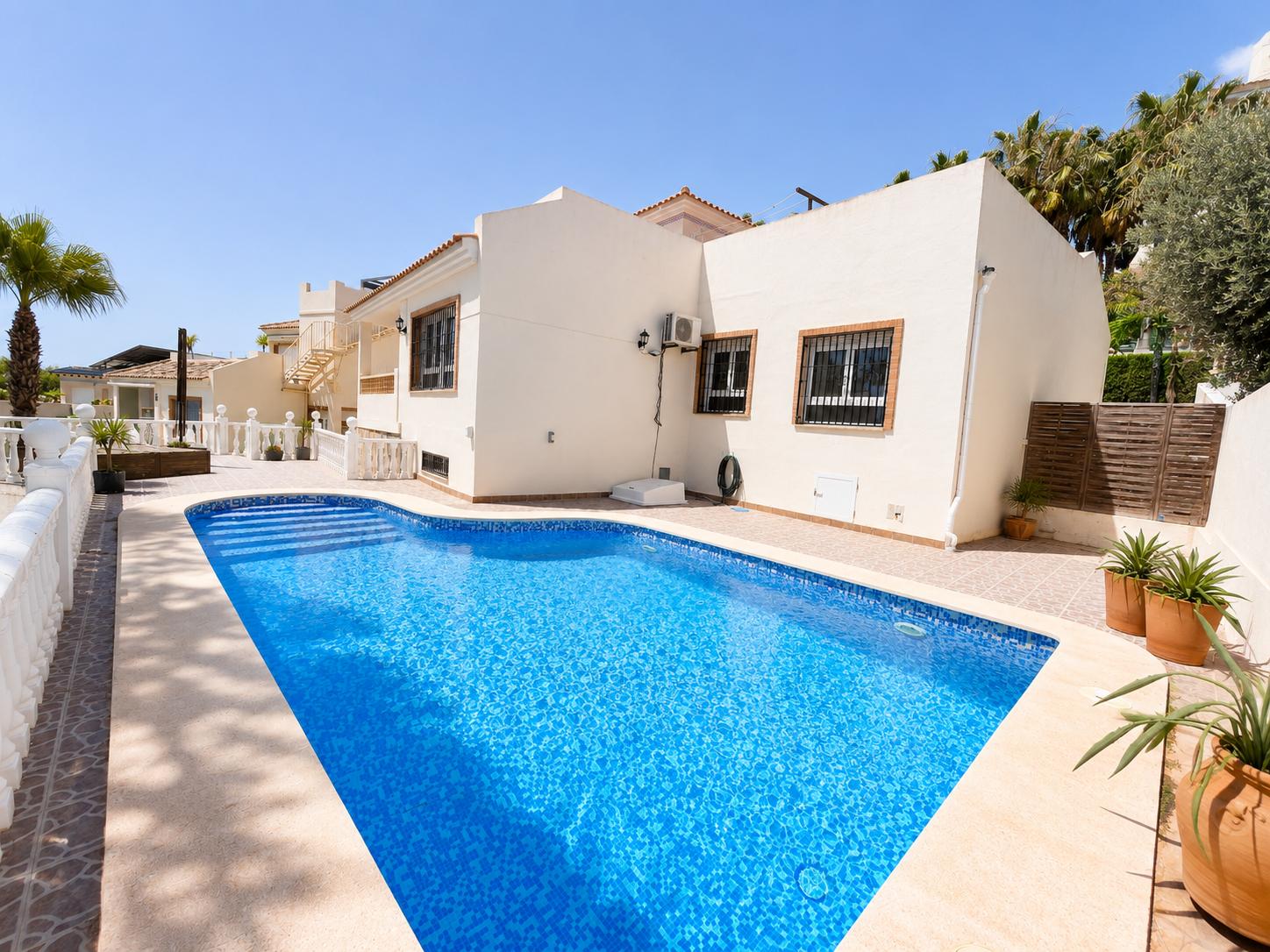 Villa en Venta en Orihuela
