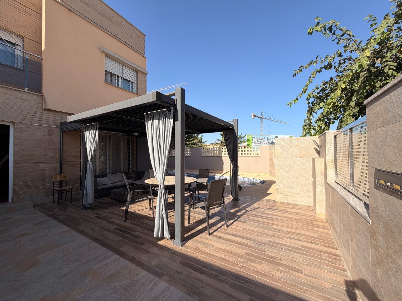 Semi-detached House for Sale in Pilar de la Horadada