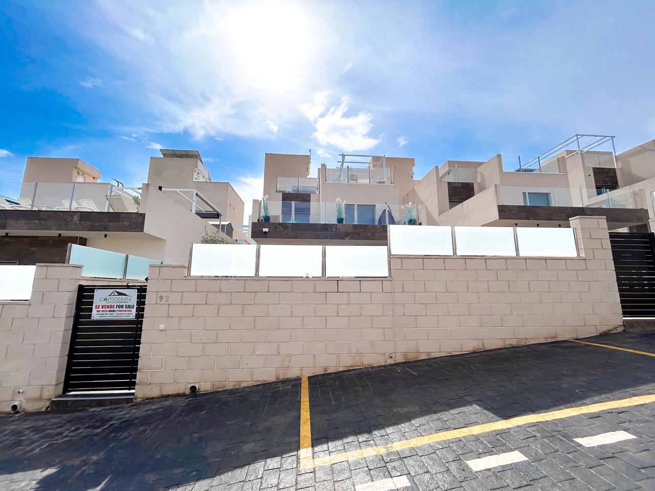 Villa en Venta en Orihuela