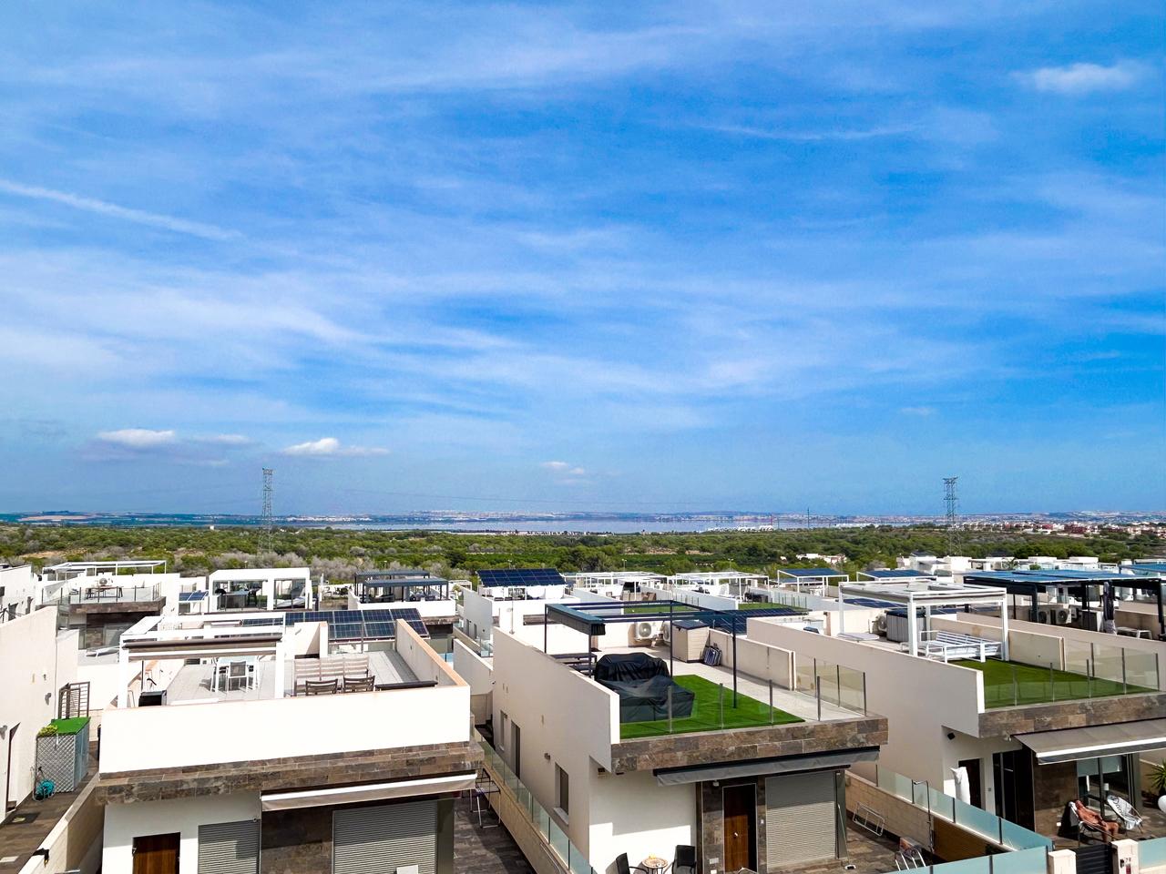 Villa en Venta en Orihuela