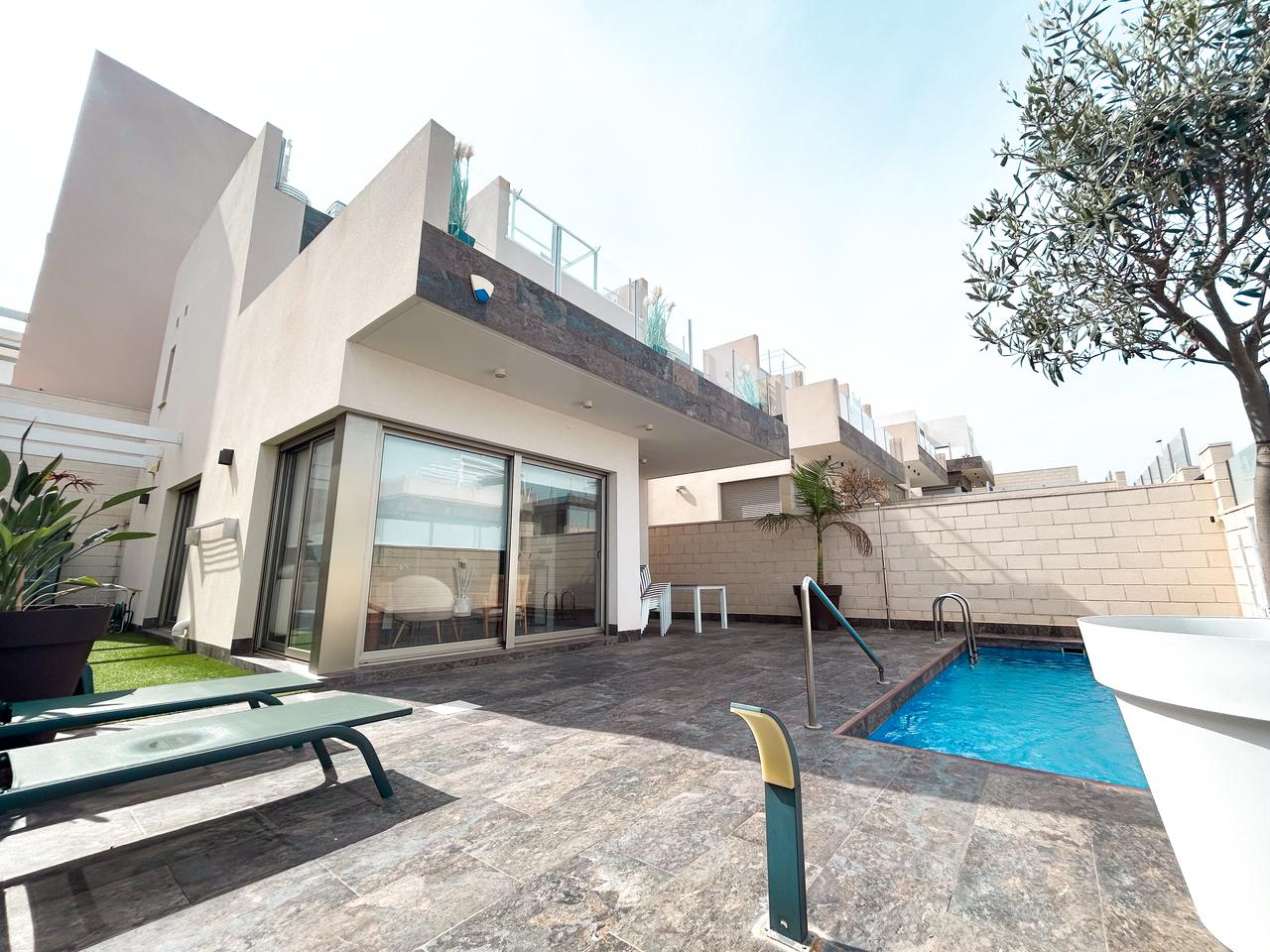 Villa en Venta en Orihuela
