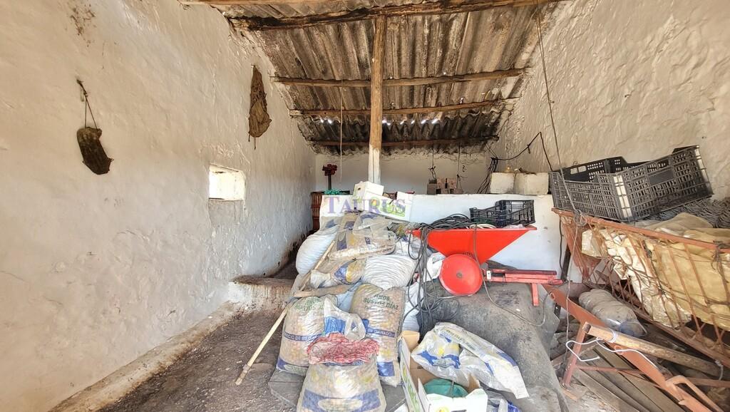 Country Property for Sale in Canillas de Albaida