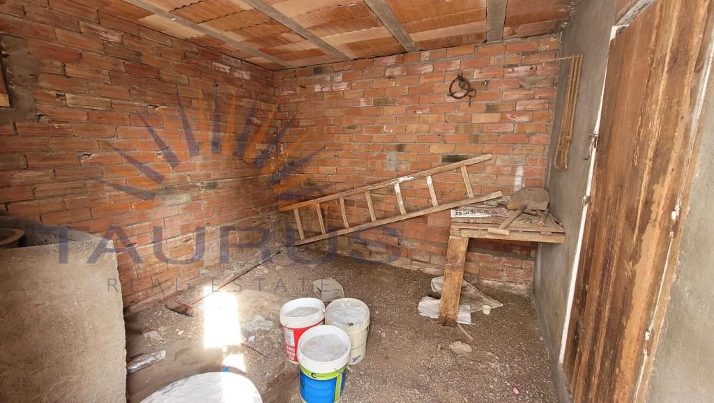 House for Sale in Sayalonga