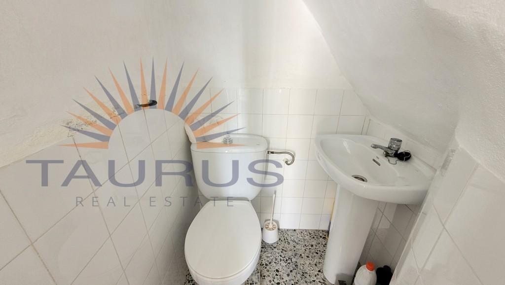 House for Sale in Sayalonga