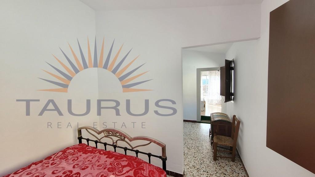 House for Sale in Sayalonga