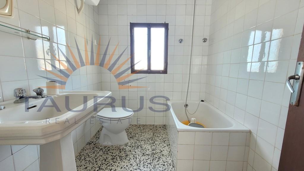 House for Sale in Sayalonga