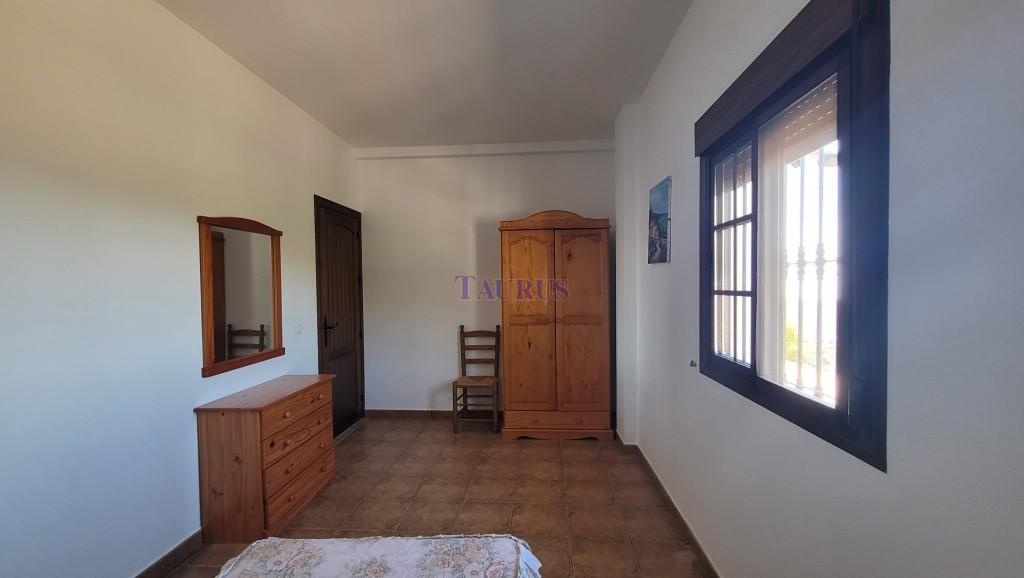 Villa for Sale in Árchez