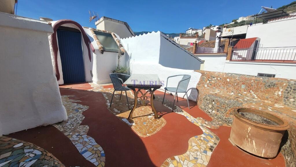 House for Sale in Árchez