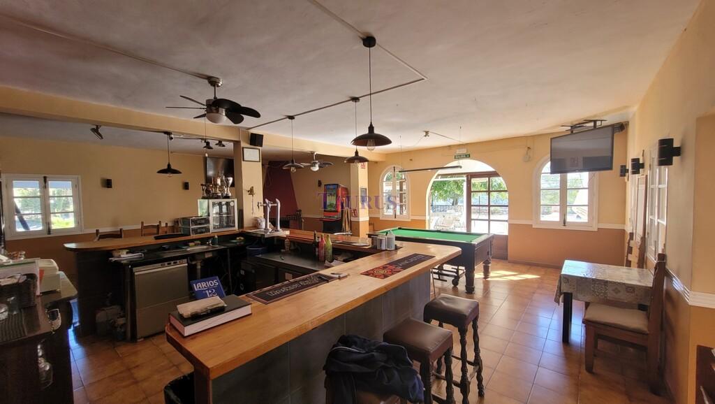 Premise for Sale in Cómpeta