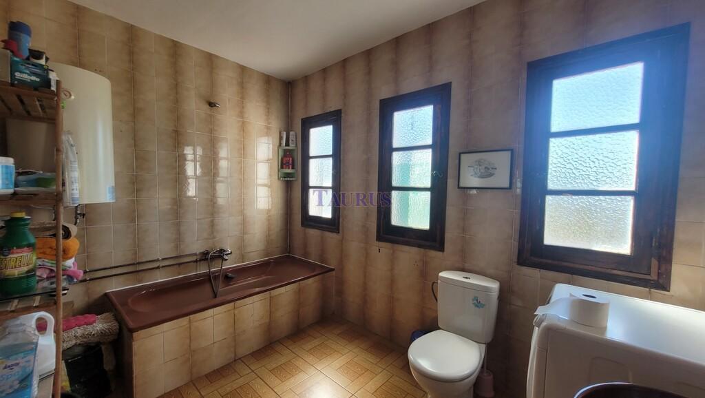 Premise for Sale in Cómpeta