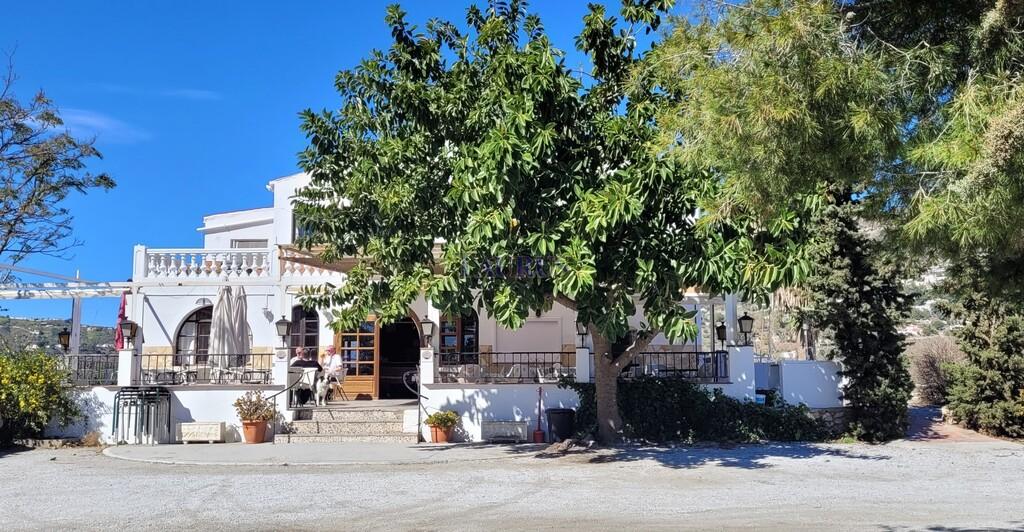 Premise for Sale in Cómpeta